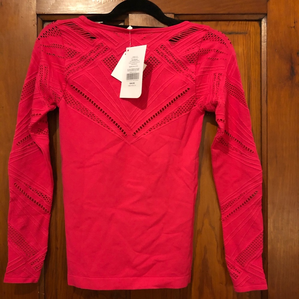 NWT - Fabletics Isabella Seamless L/S Top - S